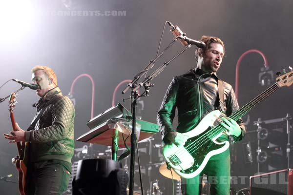 QUEENS OF THE STONE AGE - 2014-08-24 - SAINT CLOUD - Domaine National - Grande Scene - Joshua Michael Homme III - Michael Jay Shuman